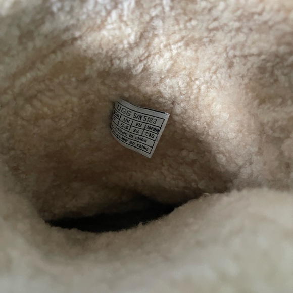 Brown Mid Calf Ugg Boots - Picture 5 of 5